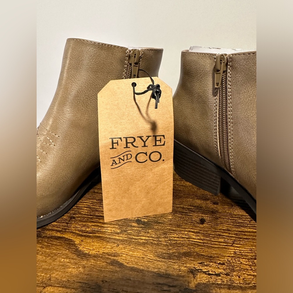 Frye and Co. Women’s Stone Jude Stacked Heel Booties NWT Size 9 - Picture 8 of 10